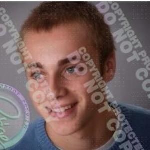 Meet your Posher, Casey